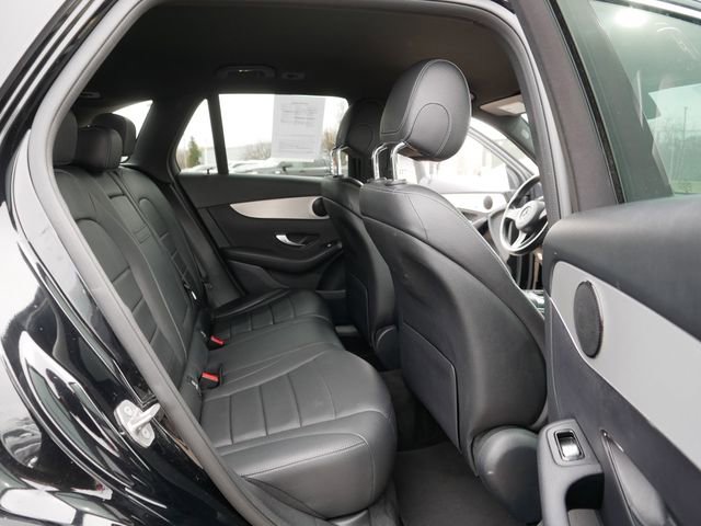 Used 2019 Mercedes-Benz GLC 300 4MATIC image 19