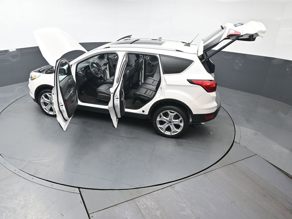 Used 2019 Ford Escape Titanium image 51