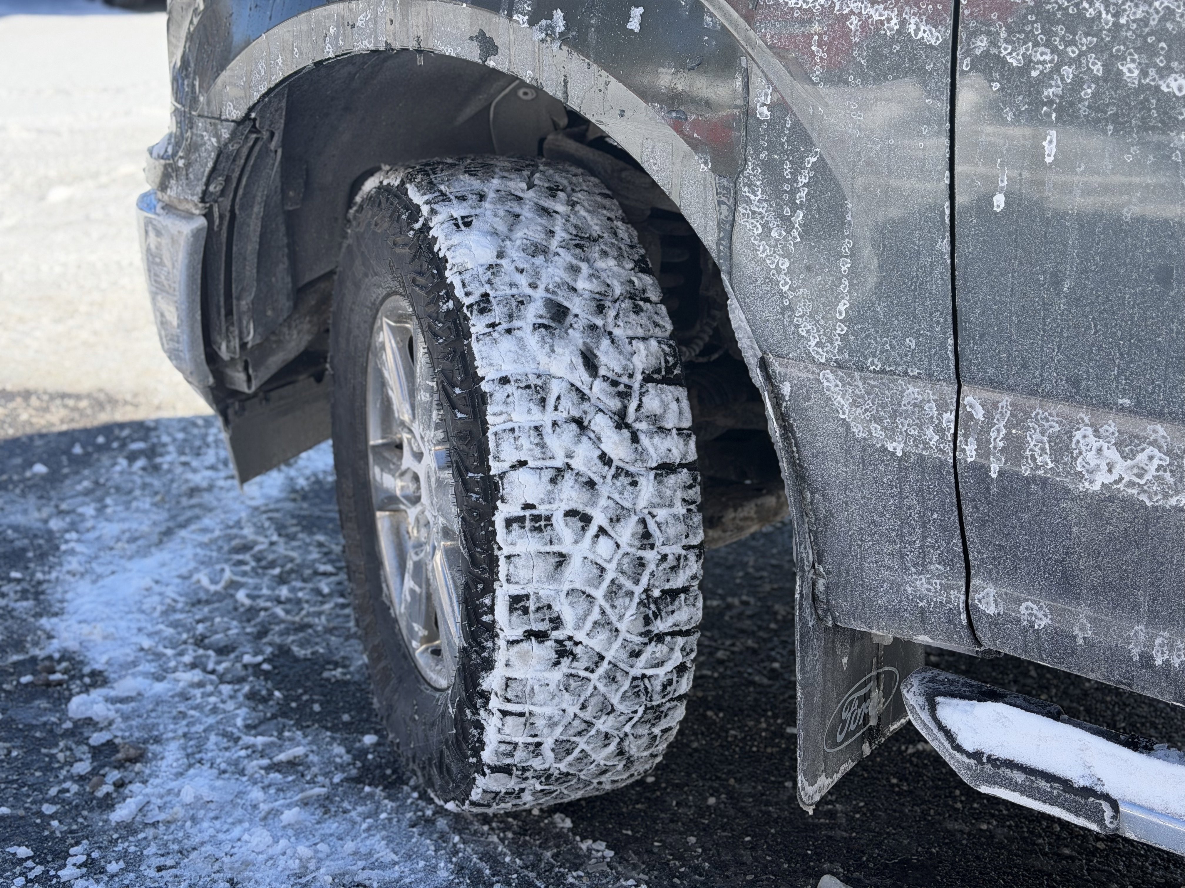 Used 2018 Ford F150 XLT w/ Equipment Group 302A Luxury image 3