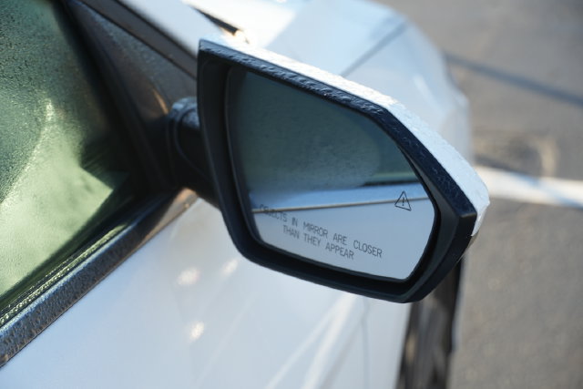 Used 2025 Hyundai Elantra SEL FWD image 23