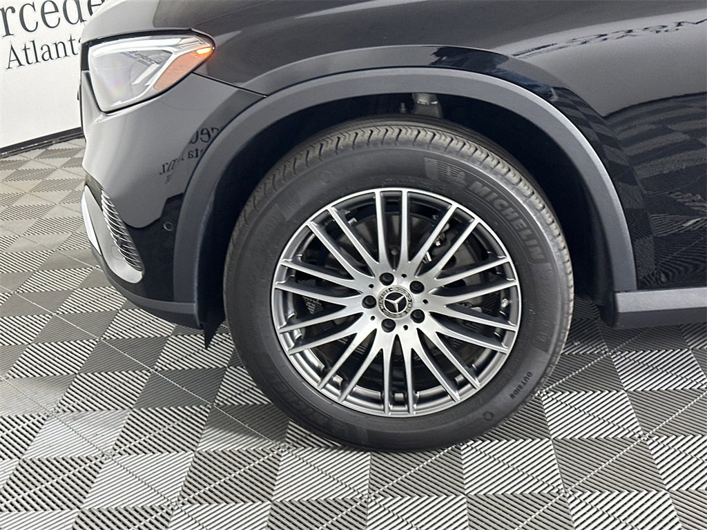 Certified 2024 Mercedes-Benz GLC 300 image 12