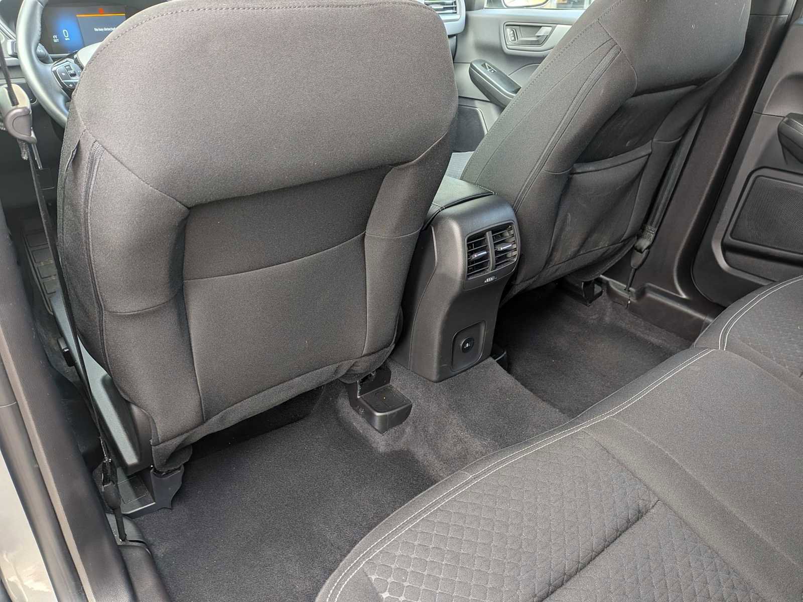 Used 2023 Ford Escape Active w/ Cold Weather Package image 17