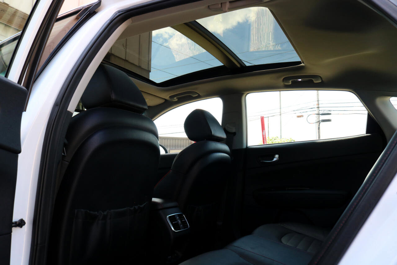 Used 2019 Kia Optima SX image 36