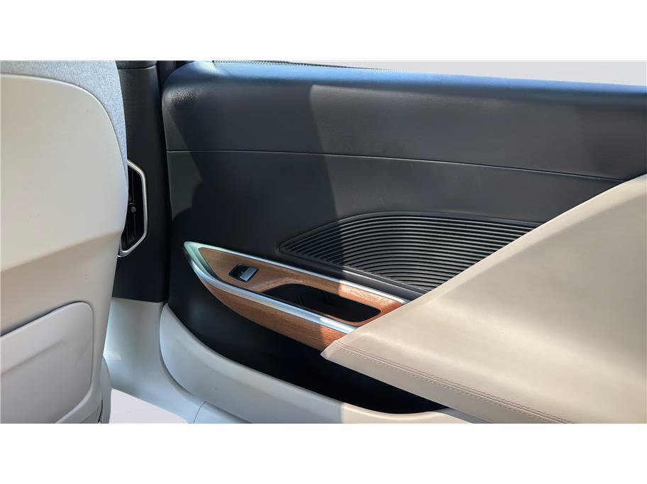 Used 2023 Lucid Air Touring AWD/4WD image 18