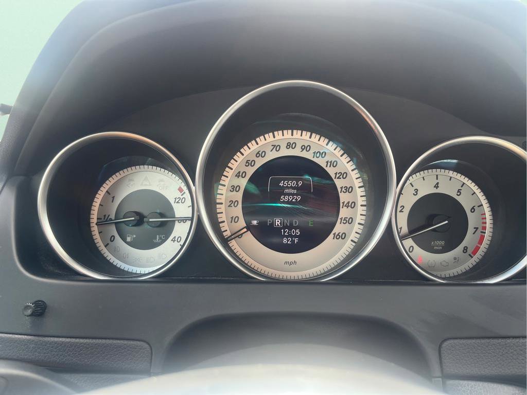 Used 2013 Mercedes-Benz C 250 Sedan image 27