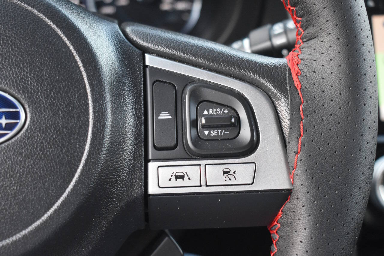 Used 2017 Subaru Forester 2.5i Touring AWD/4WD image 23