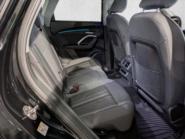 Certified 2025 Audi Q5 Premium w/ Convenience Package image 25