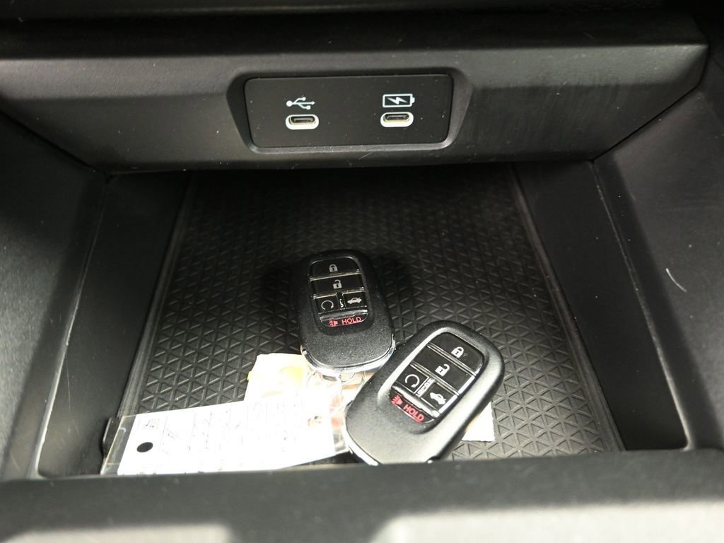 Certified 2023 Honda Accord LX image 17