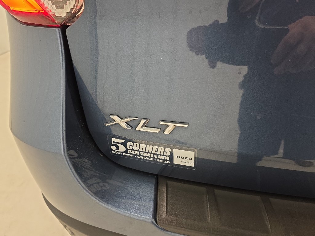 Used 2020 Ford Explorer XLT AWD/4WD image 14