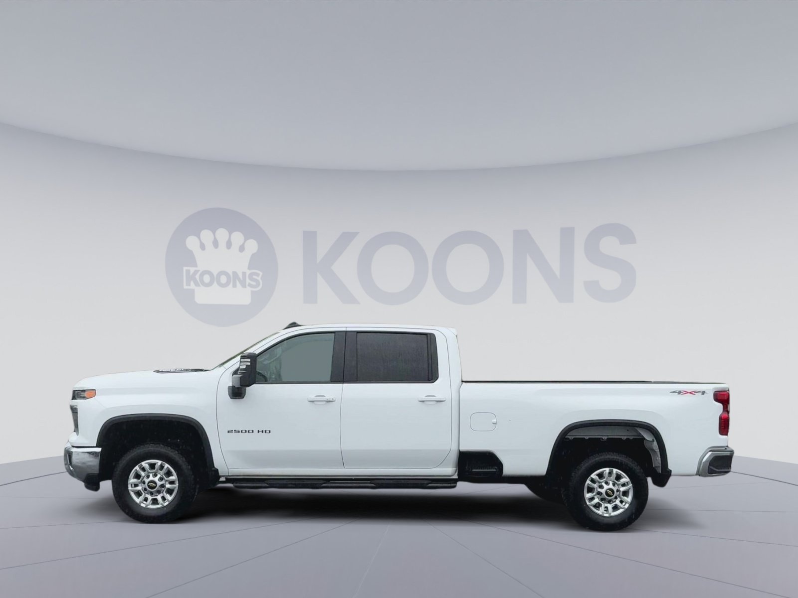 Used 2025 Chevrolet Silverado 2500 LT w/ Convenience Package AWD/4WD image 7