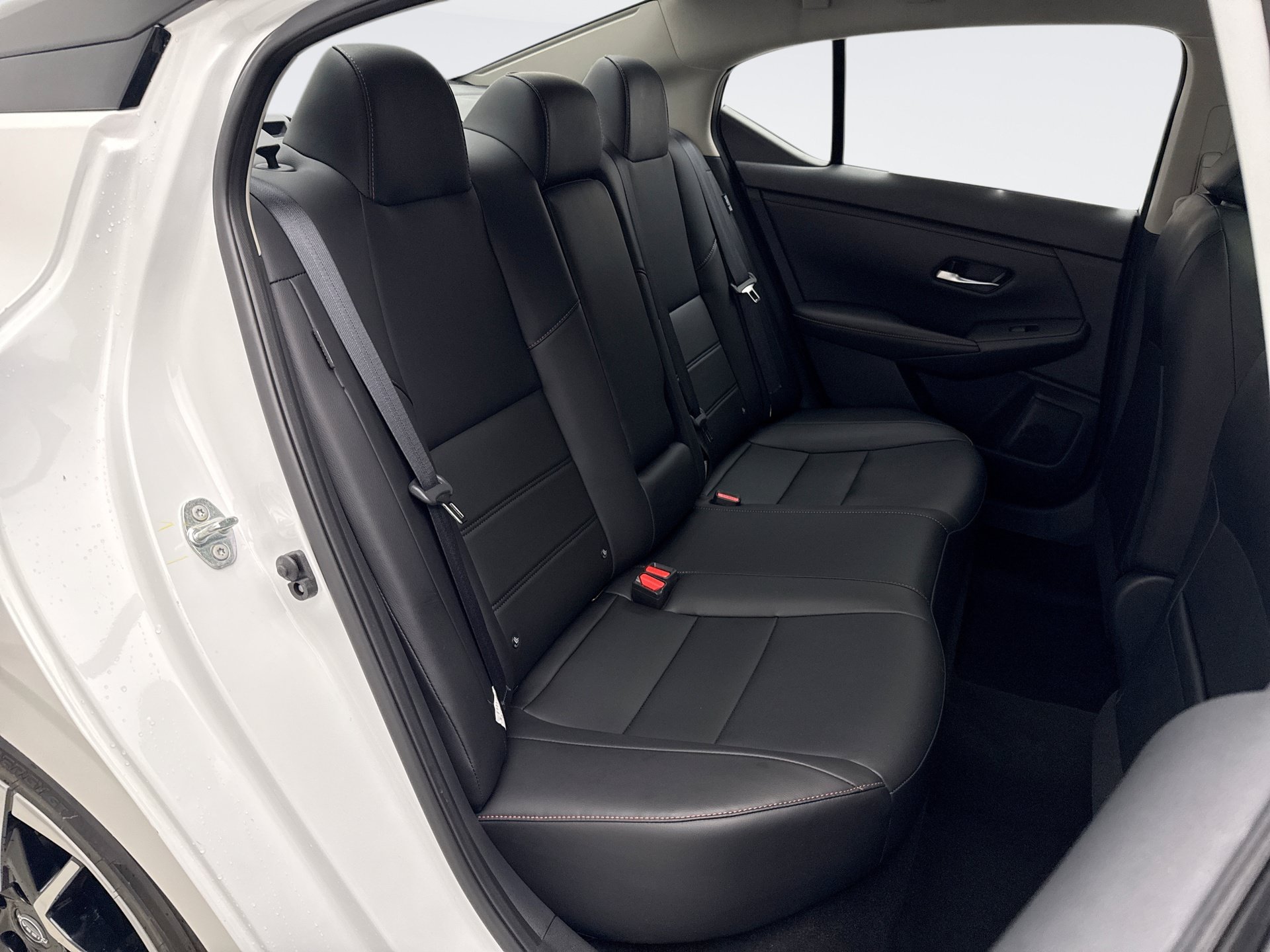 Used 2024 Nissan Sentra SR w/ SR Premium Package FWD image 18