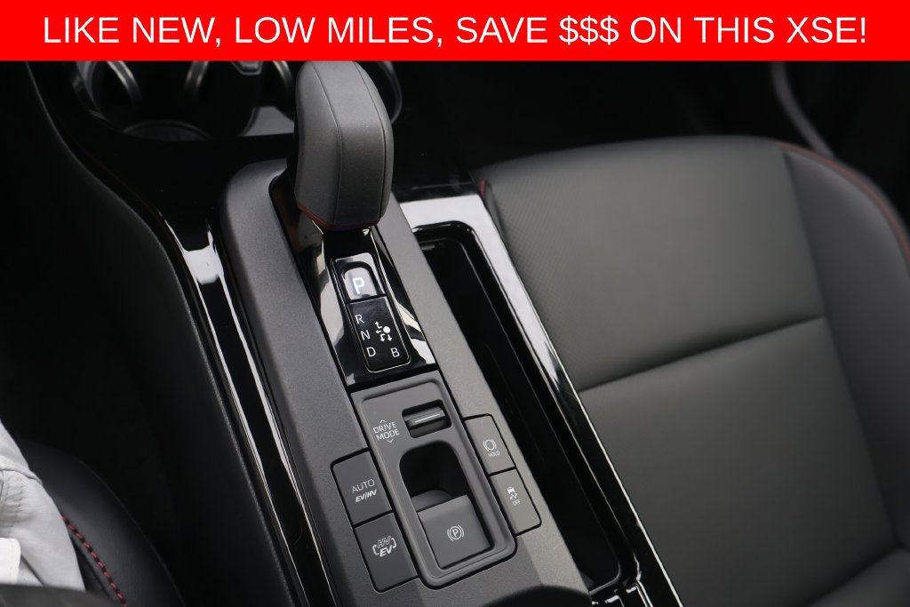 Used 2026 Toyota Prius Plug-In Hybrid FWD image 25