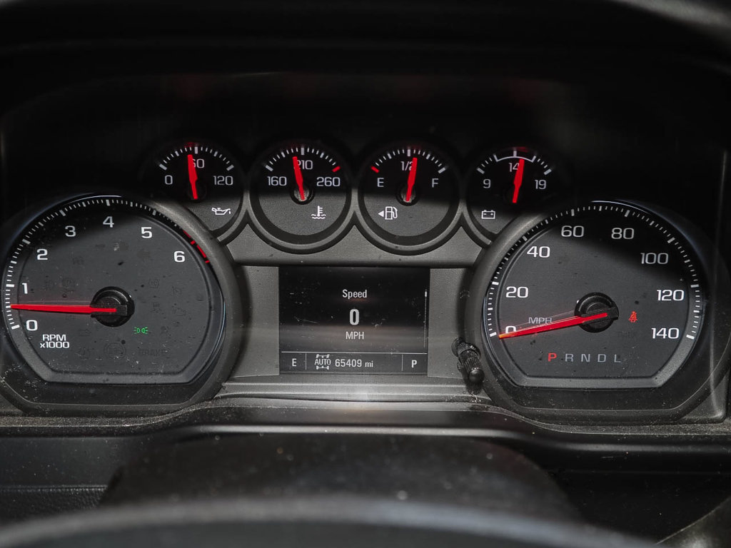 Used 2020 Chevrolet Silverado 1500 Custom w/ Custom Value Package AWD/4WD image 10