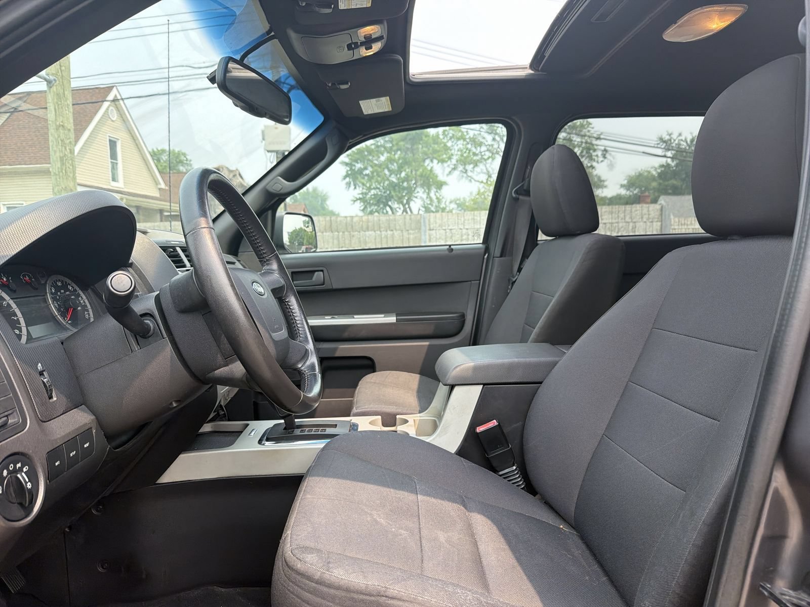 Used 2012 Ford Escape XLT AWD/4WD image 11