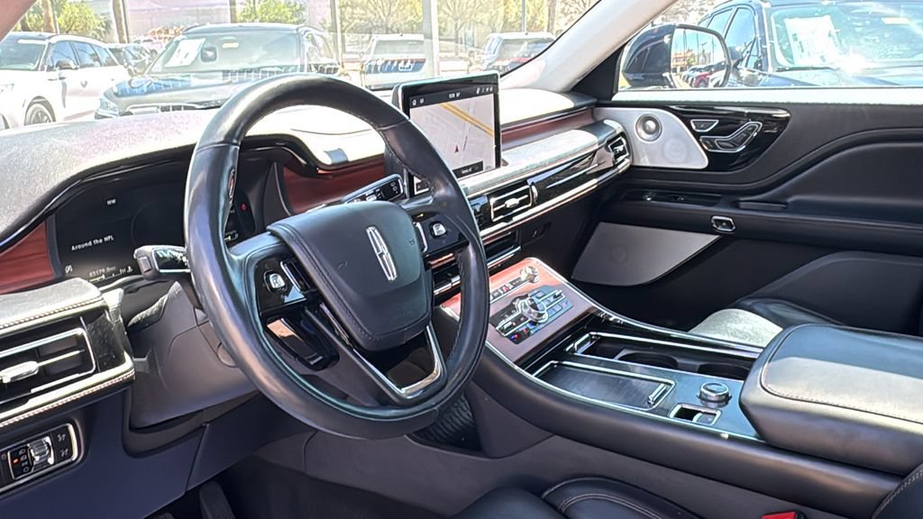 Used 2021 Lincoln Aviator Reserve w/ Equipment Group 201A RWD image 18