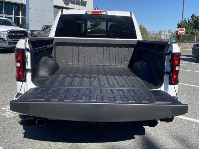 New 2026 RAM 1500 4x4 Crew Cab image 7