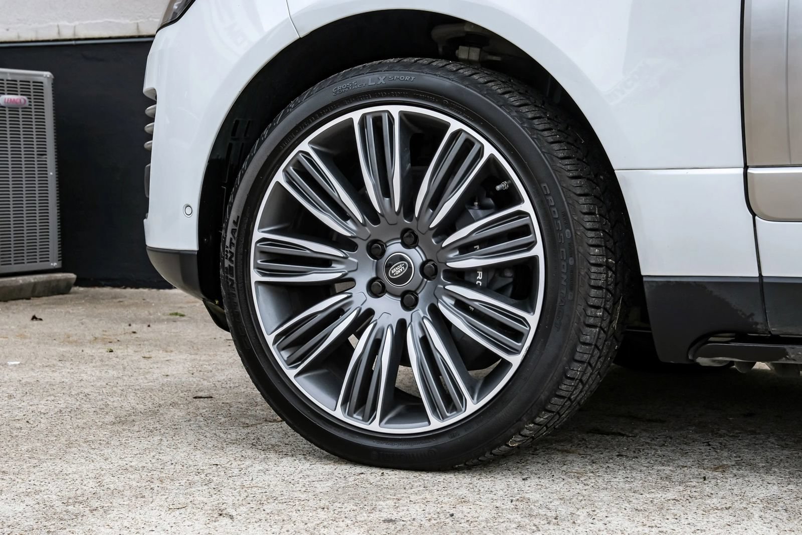 Used 2018 Land Rover Range Rover Autobiography AWD/4WD image 69