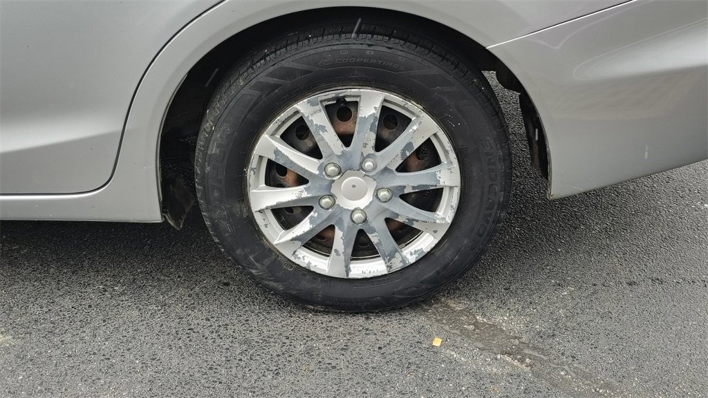 Used 2012 Honda Civic LX image 27