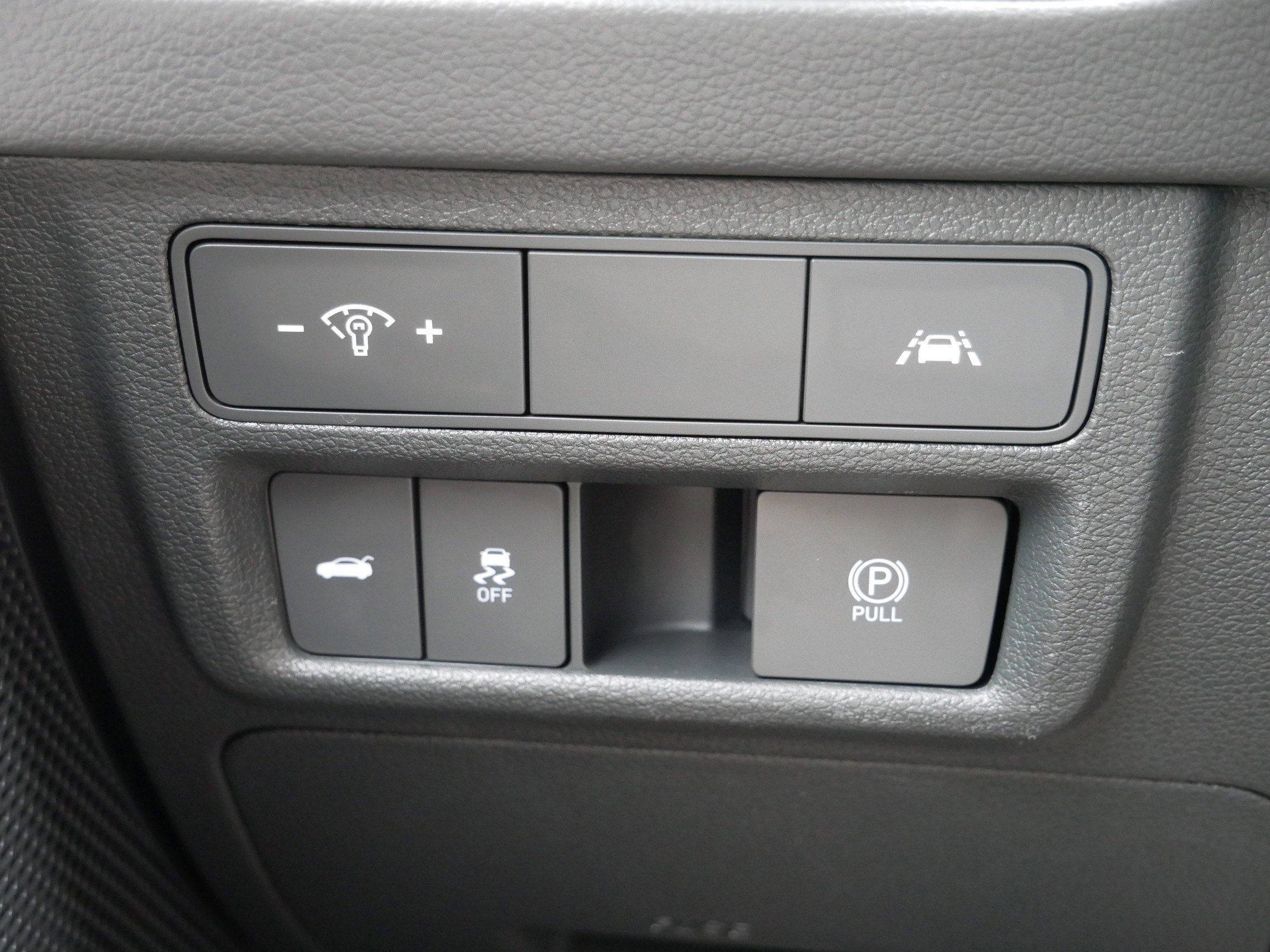 Certified 2023 Hyundai Sonata SEL w/ Preferred Accessory Package FWD image 26