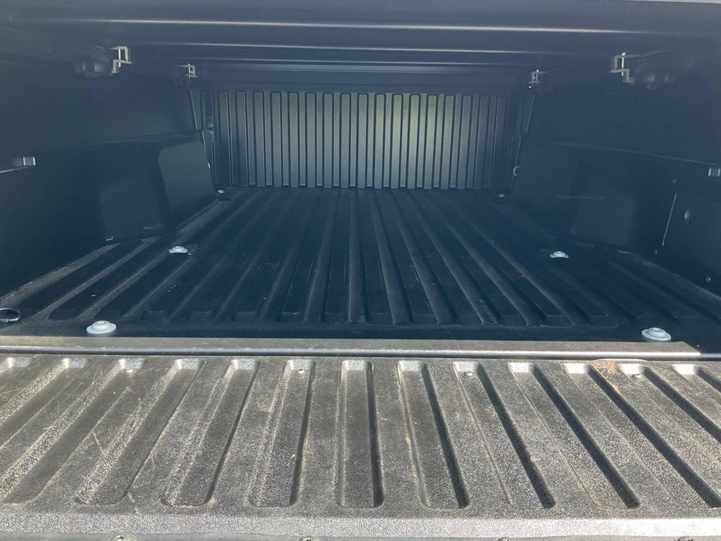 Used 2022 Toyota Tacoma SR5 AWD/4WD image 42