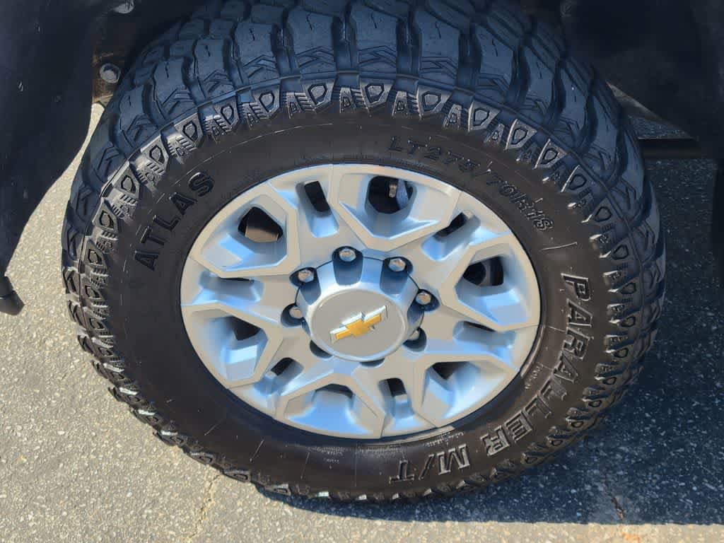 Used 2023 Chevrolet Silverado 2500 LT w/ Convenience Package AWD/4WD image 9