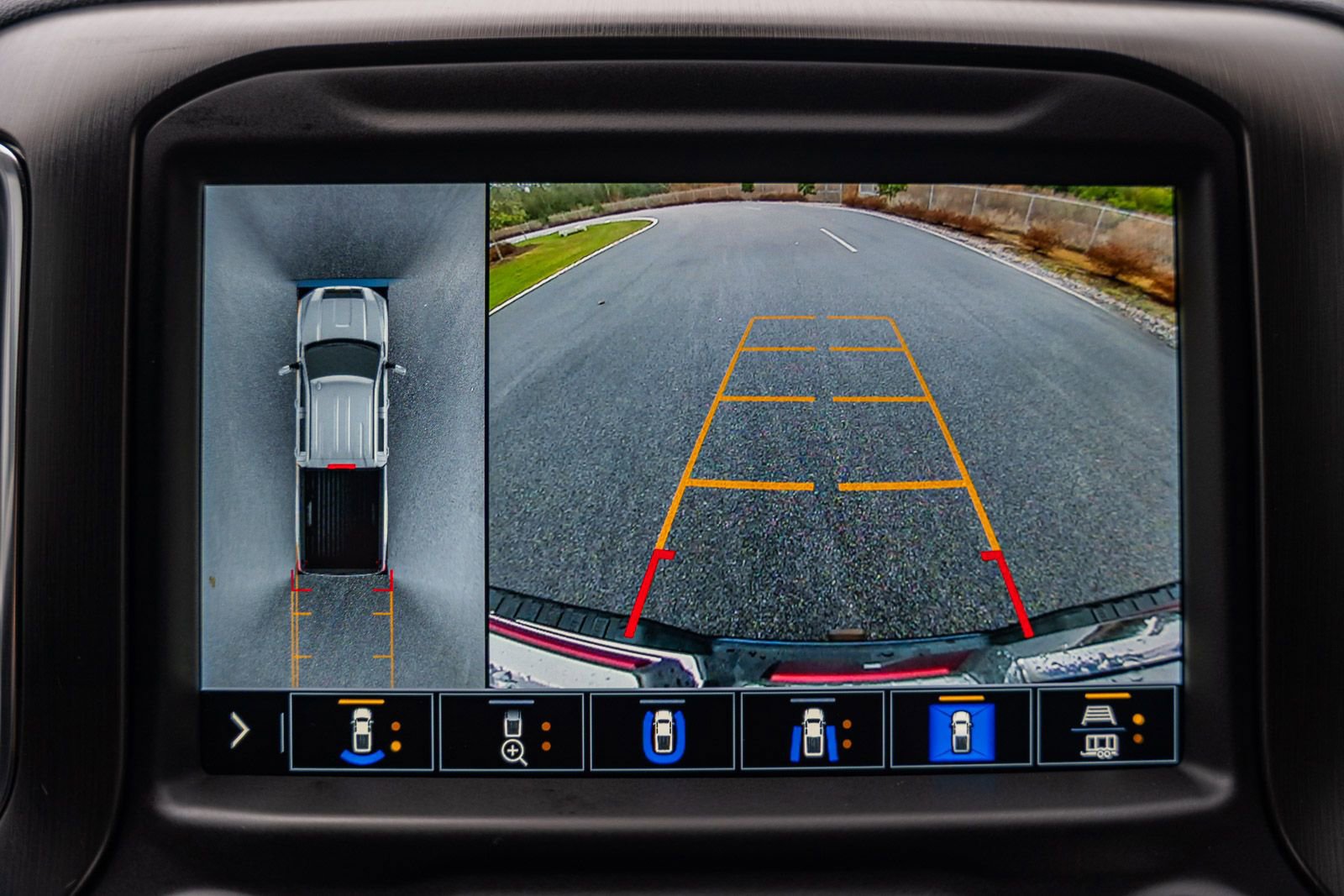 Used 2021 GMC Sierra 2500 AT4 w/ AT4 Premium Plus Package image 37