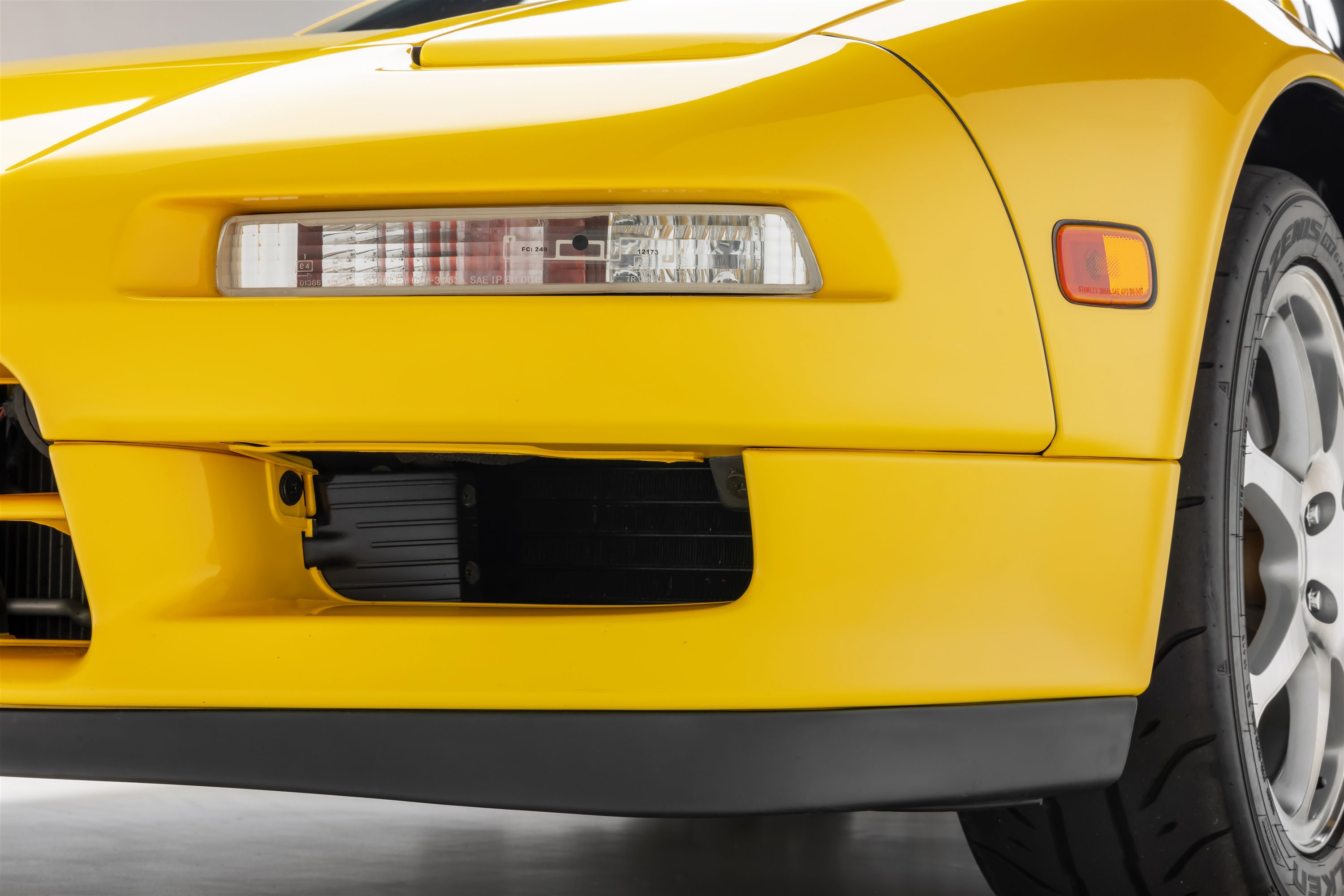 Used 2001 Acura NSX T image 97