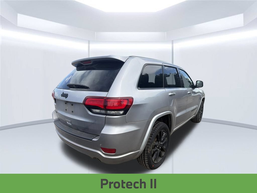 Used 2021 Jeep Grand Cherokee Laredo X AWD/4WD image 12