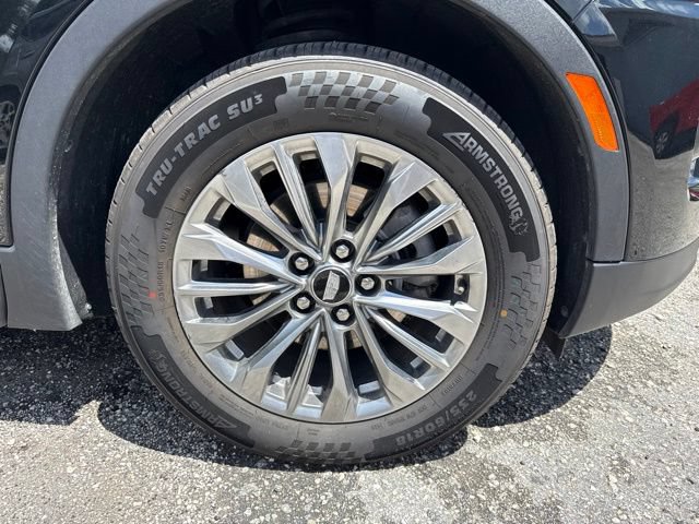 Used 2025 Cadillac XT4 Premium Luxury AWD/4WD image 10