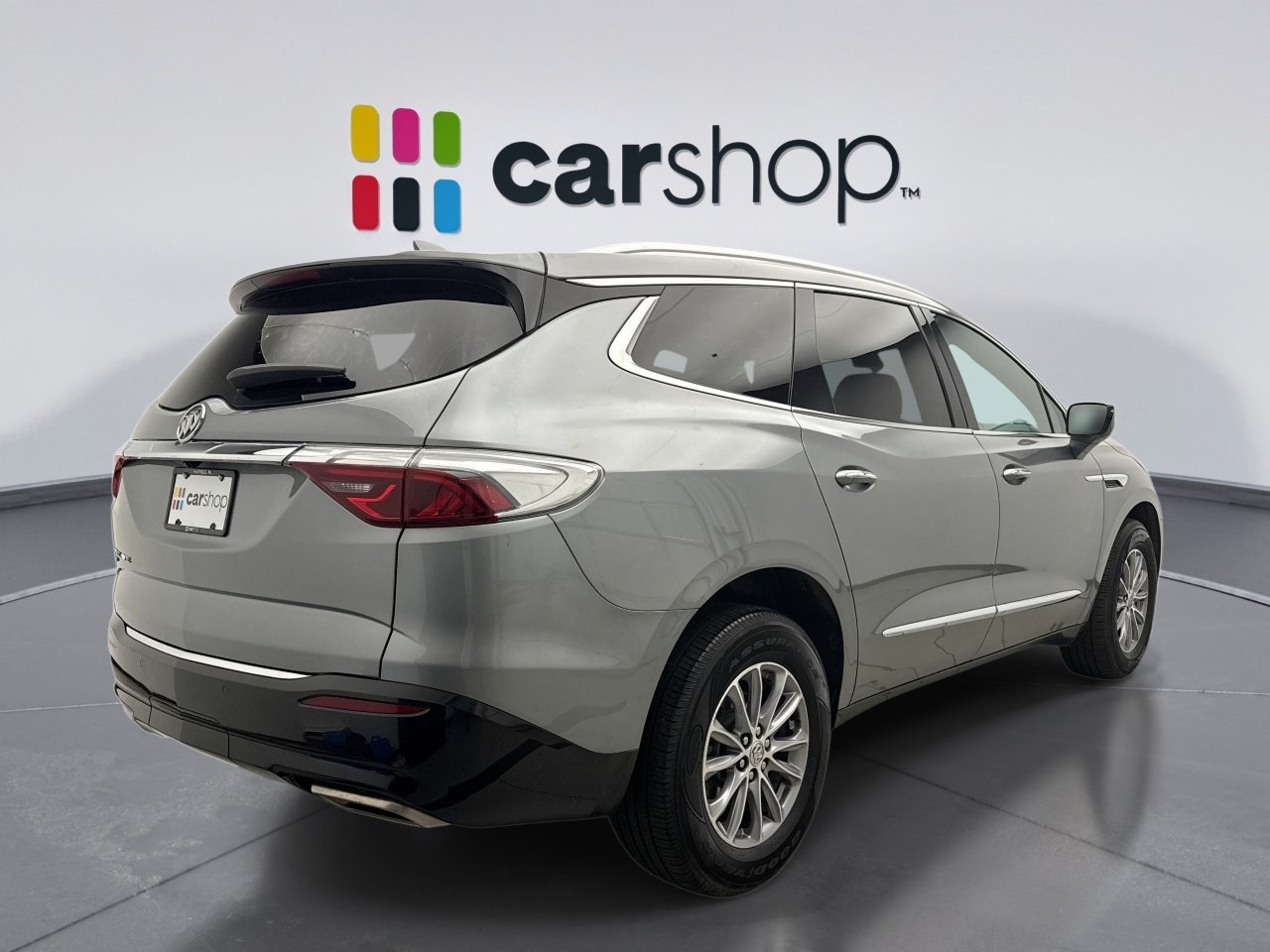 Used 2023 Buick Enclave Essence AWD/4WD image 5