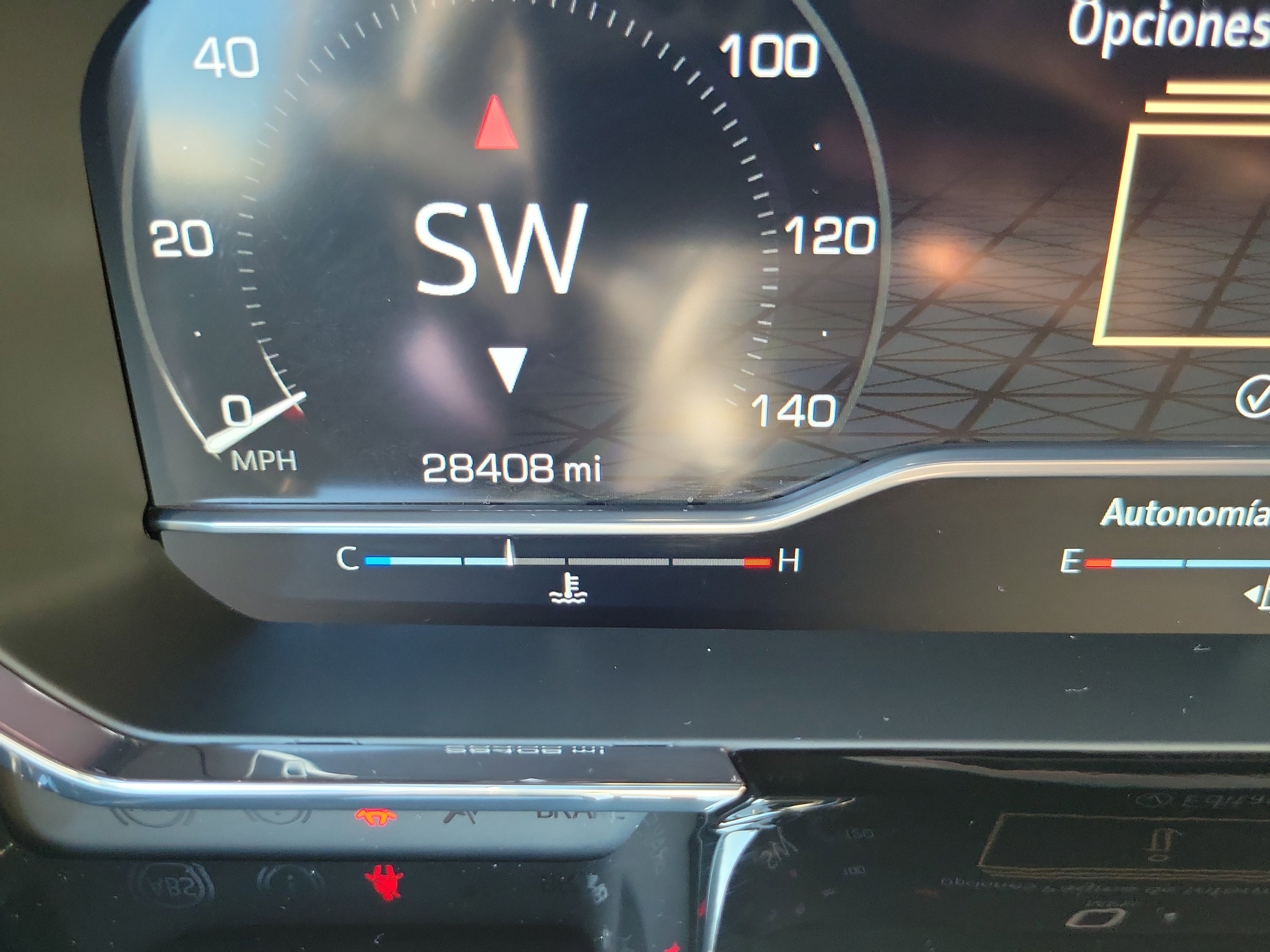 Used 2023 GMC Sierra 1500 SLT w/ SLT Premium Package image 28