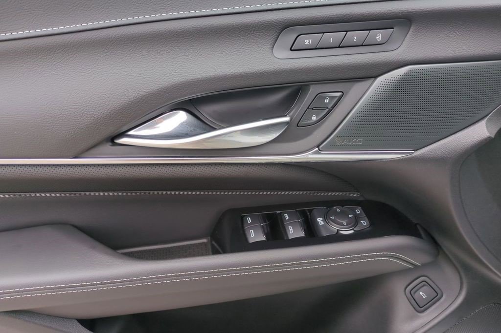 Certified 2026 Cadillac CT4 V Blackwing w/ Driver Assist Package image 28