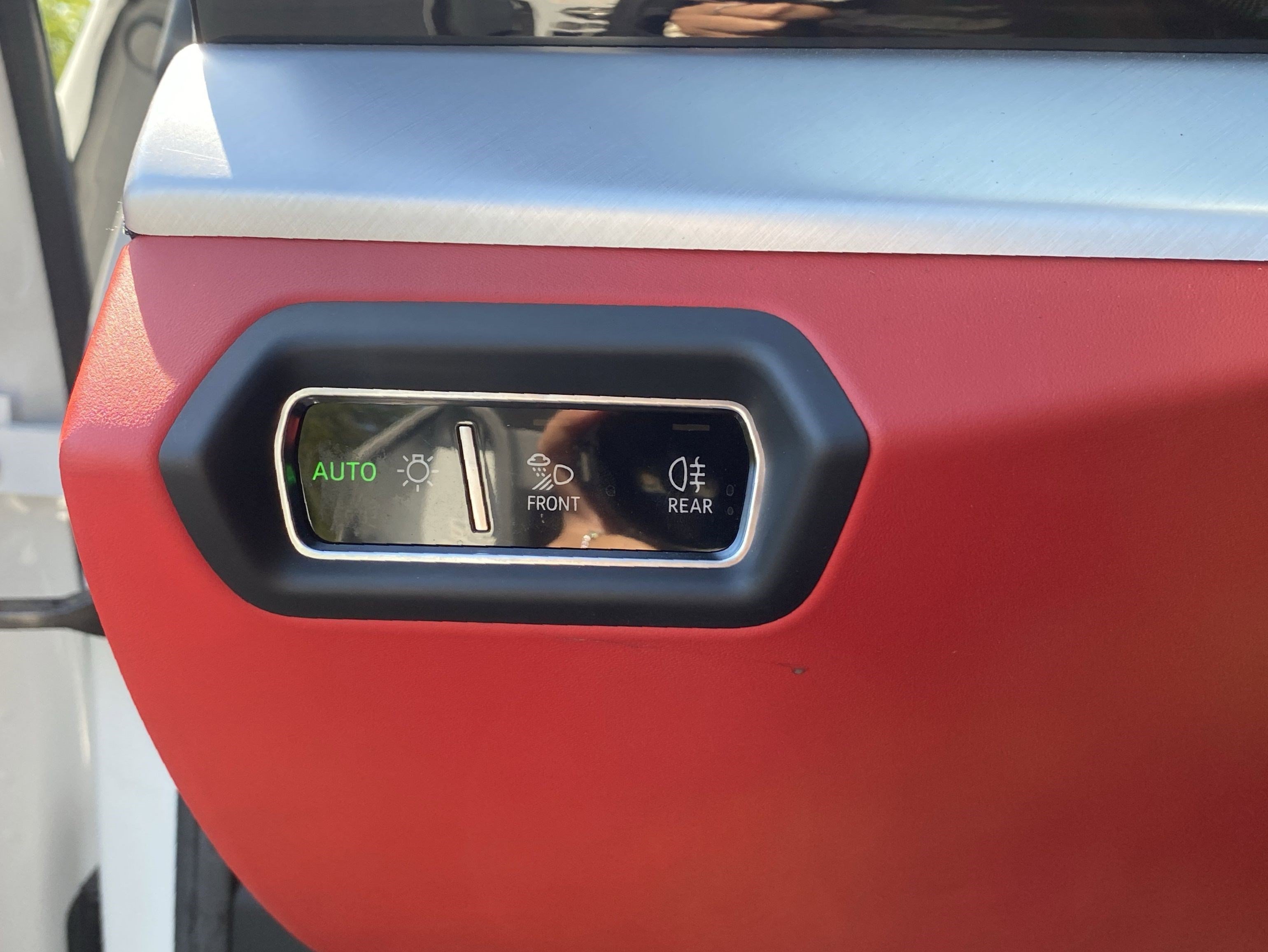 Used 2022 Lamborghini Urus AWD/4WD image 31