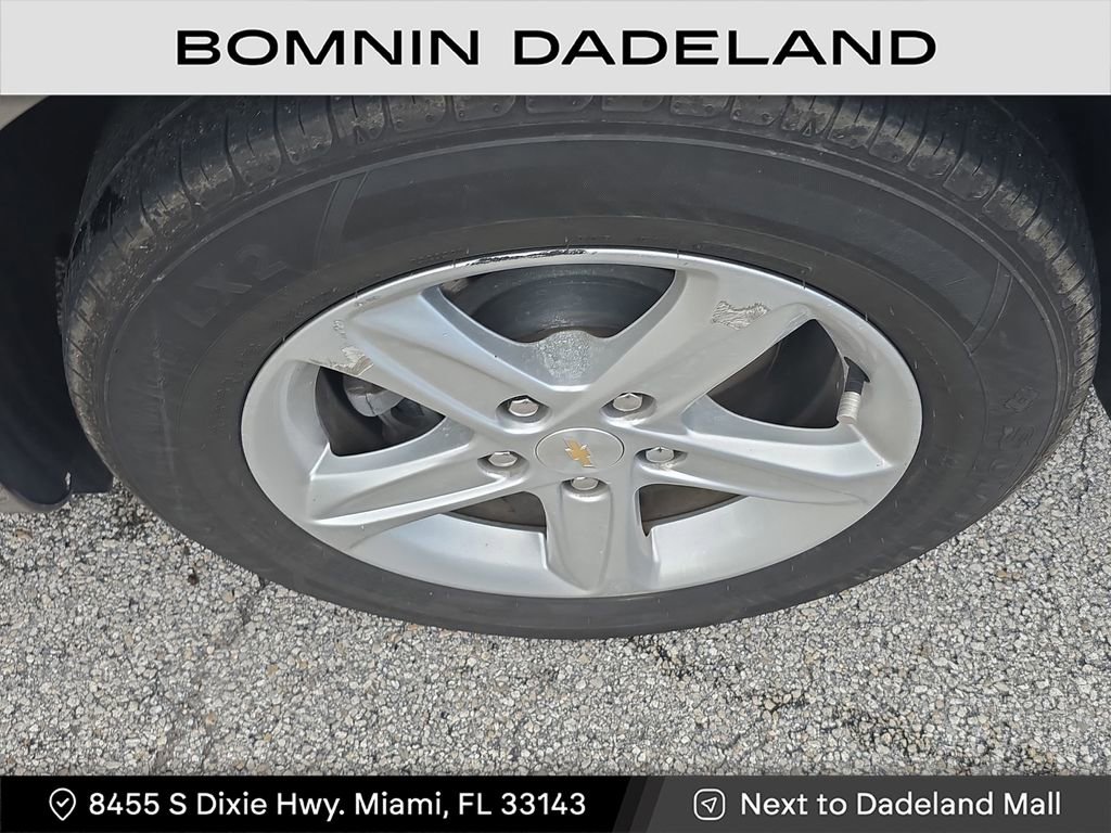 Used 2022 Chevrolet Malibu LS image 9