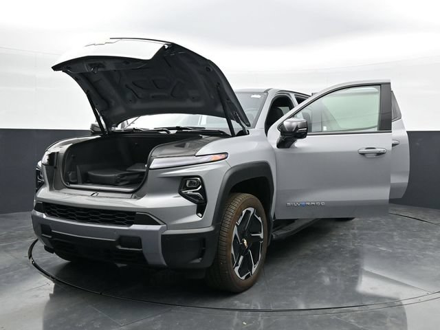 New 2026 Chevrolet Silverado EV LT AWD/4WD image 41