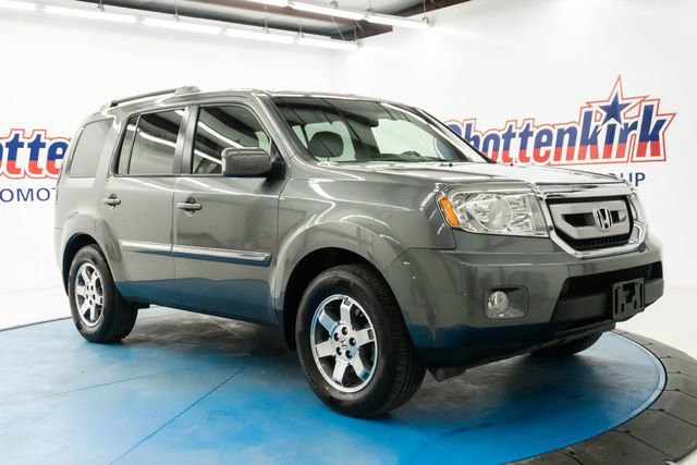 Used 2010 Honda Pilot Touring image 17