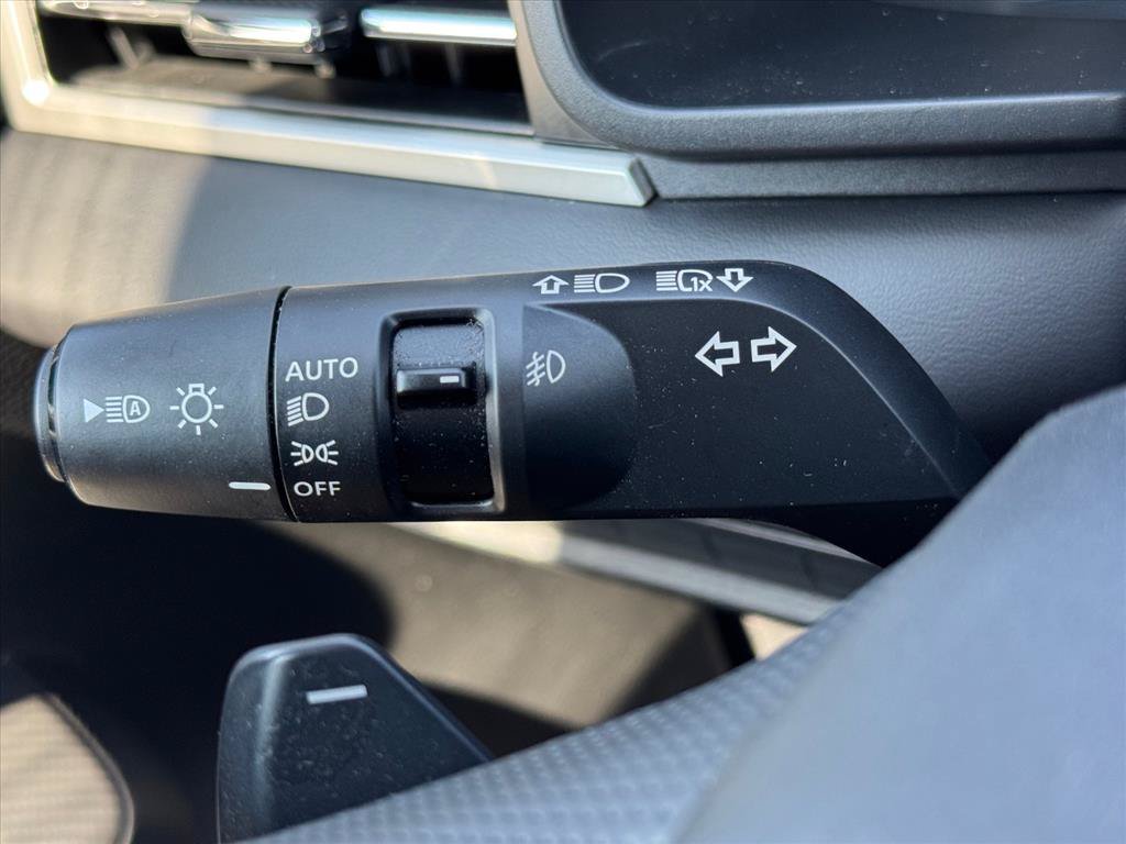 Used 2024 Mitsubishi Outlander SE AWD/4WD image 19