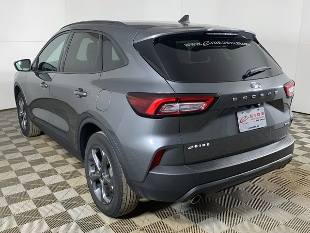 Used 2025 Ford Escape ST-Line AWD/4WD image 7