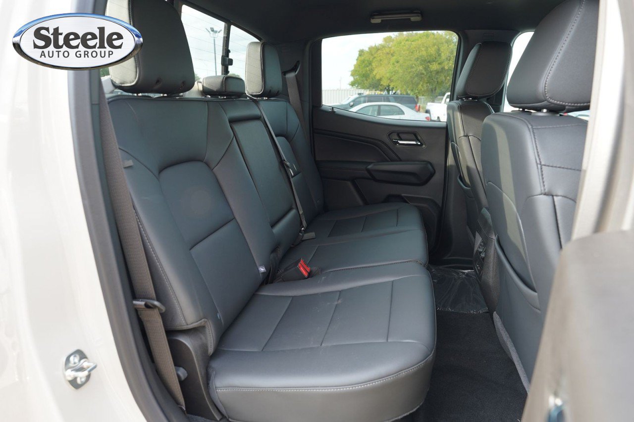 New 2026 GMC Canyon Elevation w/ Convenience Package RWD image 23