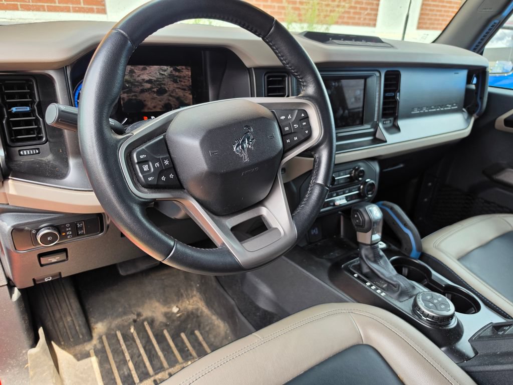 Used 2023 Ford Bronco Wildtrak AWD/4WD image 4