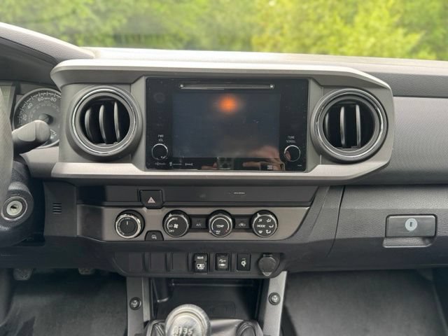 Used 2019 Toyota Tacoma TRD Off-Road AWD/4WD image 26