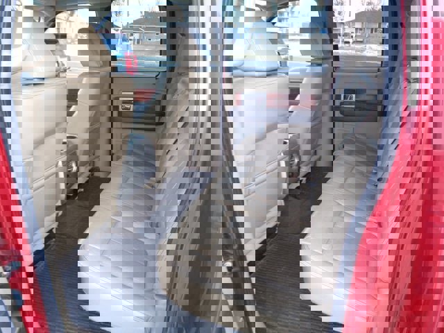 Used 2010 Ford F150 Lariat image 11