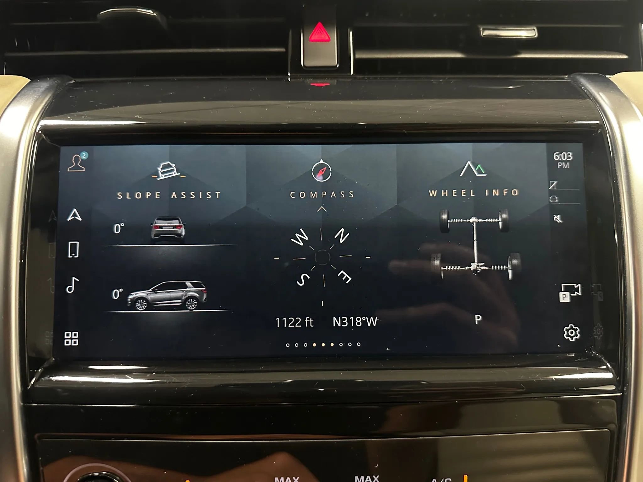 Used 2021 Land Rover Discovery Sport SE image 39