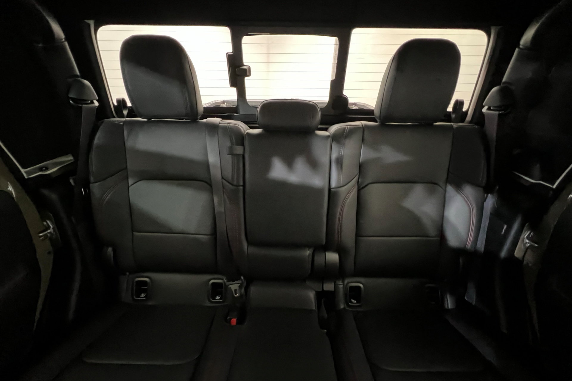 New 2025 Jeep Gladiator Rubicon AWD/4WD image 24