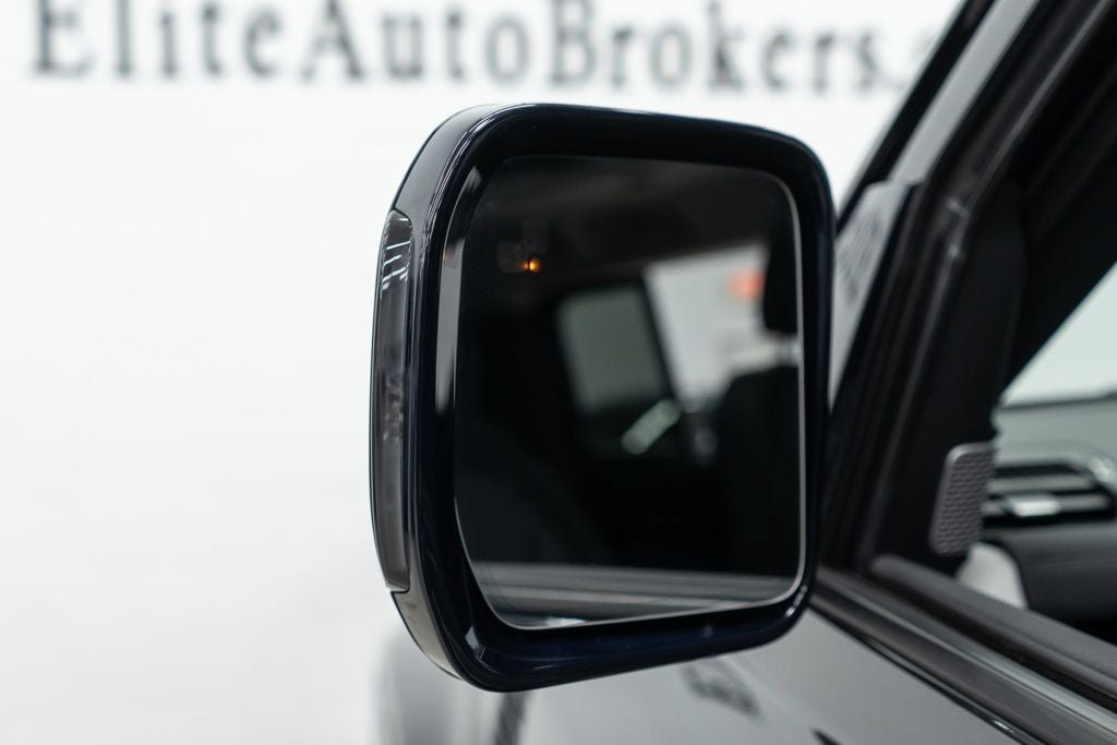 Used 2023 Land Rover Defender 130 X-Dynamic SE AWD/4WD image 54
