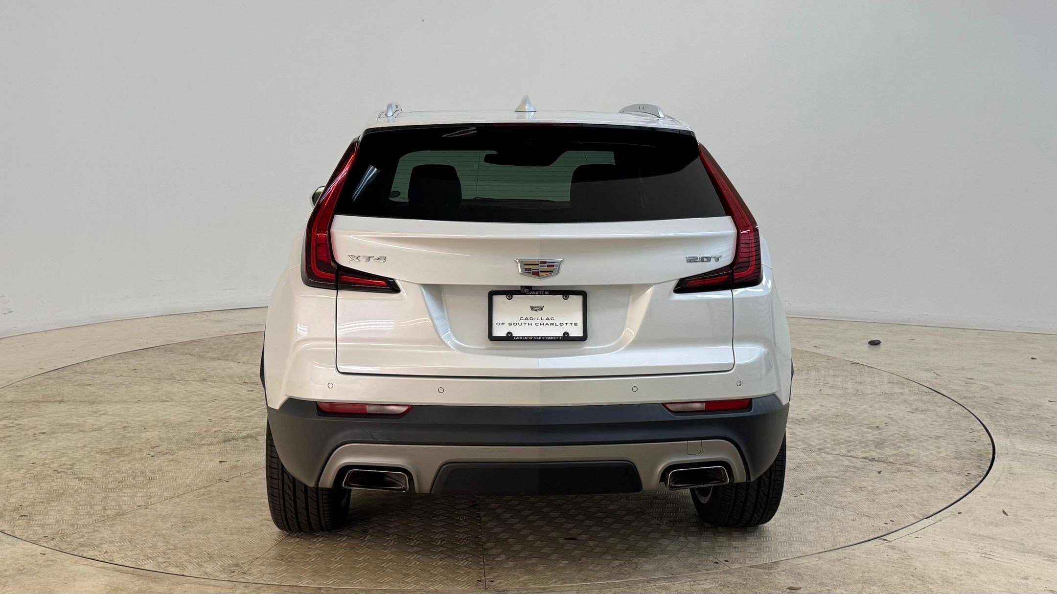 Used 2019 Cadillac XT4 Premium Luxury w/ Driver Assist Package image 10