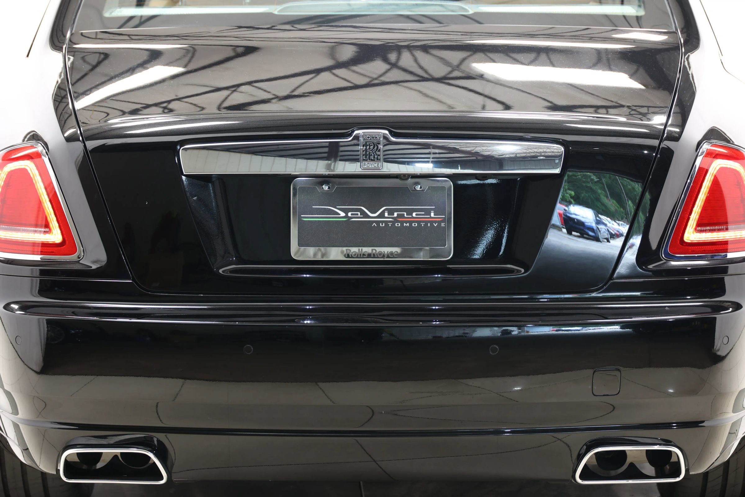 Used 2017 Rolls-Royce Ghost image 58