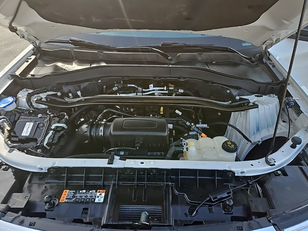 Used 2023 Ford Explorer Limited image 38