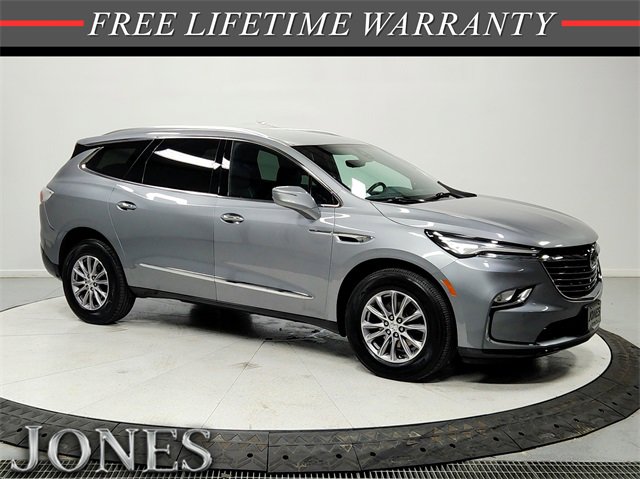 Used 2024 Buick Enclave Premium image 1