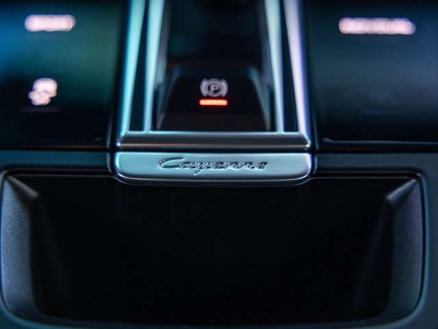 Certified 2023 Porsche Cayenne Platinum Edition w/ Premium Package Plus image 55
